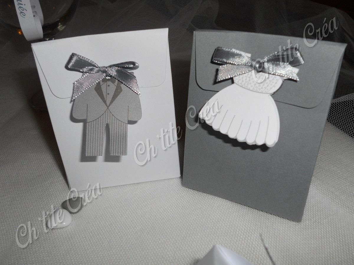 Contenant à dragées avec étiquettes costumes des mariés, mariage pochette noeud, blanc gris